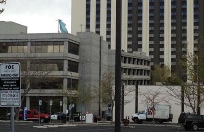 Man Parachutes from Malfunctioning Glider, Lands in Downtown Reno