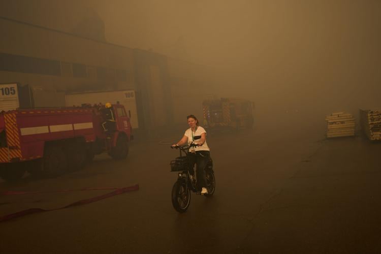 Round-the-clock Russian attacks disrupt daily life and exhaust Kyiv residents, in photos