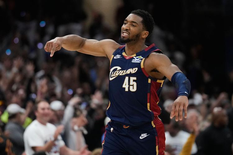 APTOPIX Pistons Cavaliers Basketball