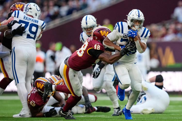 Colts Commanders Football