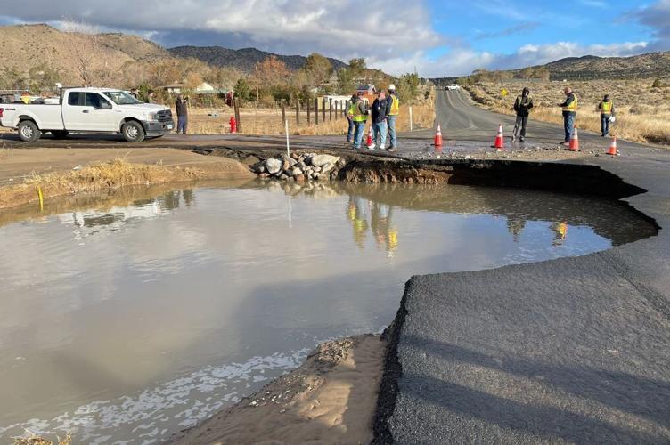 Lemmon Valley water in roadway
