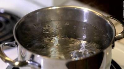 Water boiling in pan