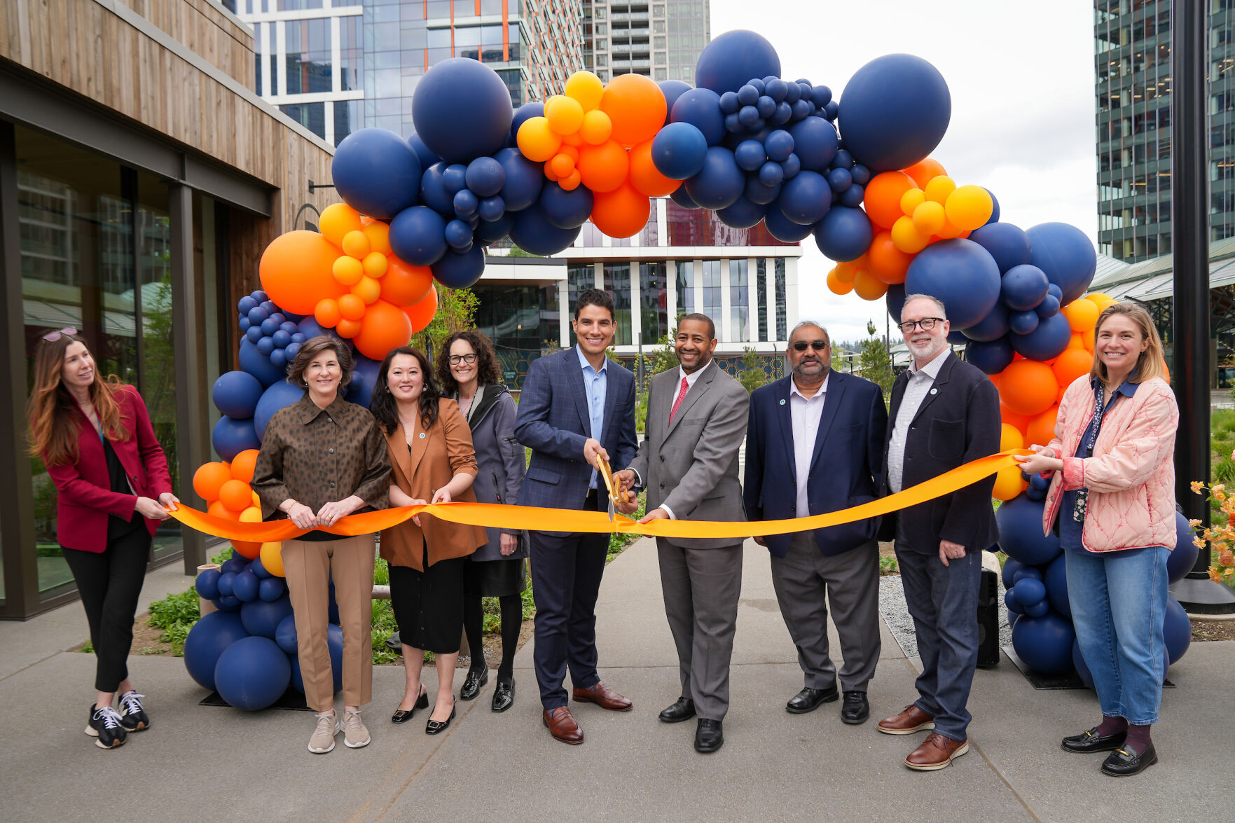 Amazon Welcomes Public to 1.75-Acre Open Space, Sculptures Near