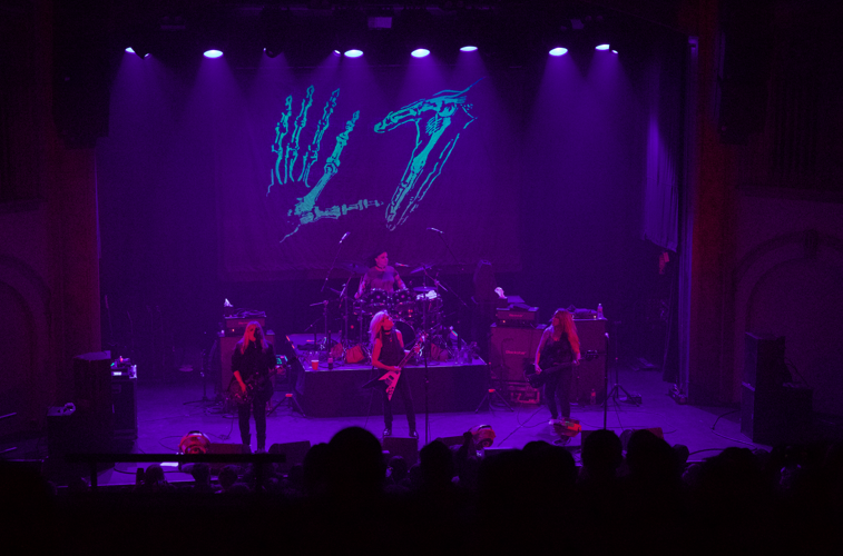 L7 sold out the Neptune Sunday night..png