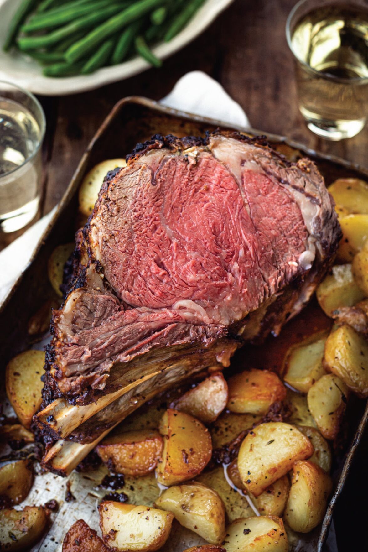 Roast the Perfect Bone-in Prime Rib | Eat + Drink | 425magazine.com