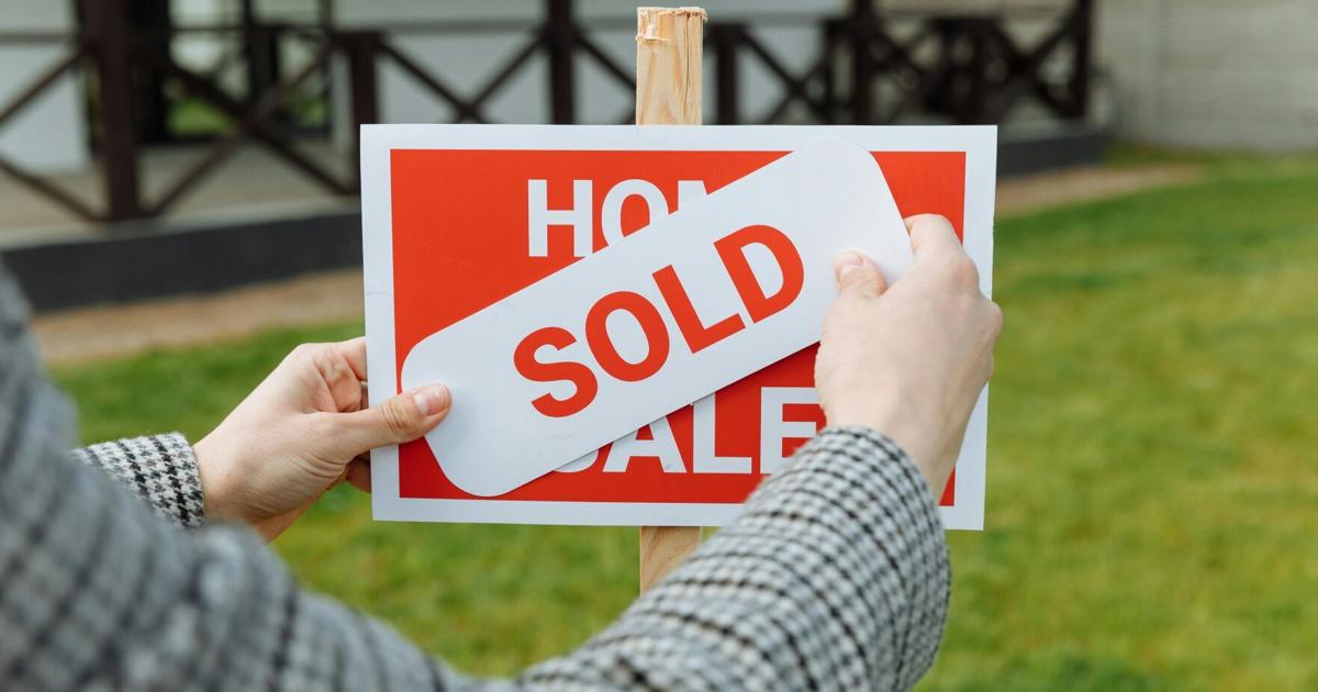 Real Estate Report: Inventory Expanding; Sales Prices Lower