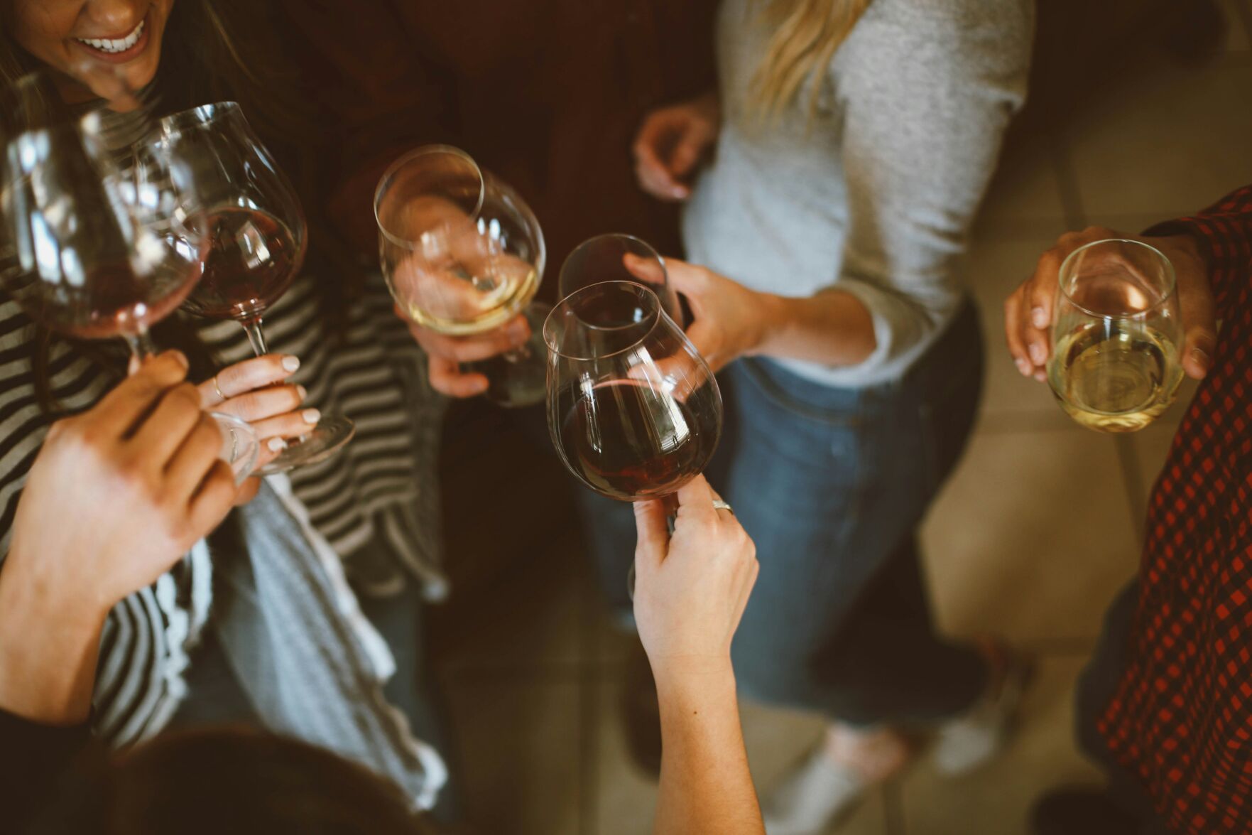Sip & Savor: Taste Chelan, Easter Breakfast, and Wine Walk