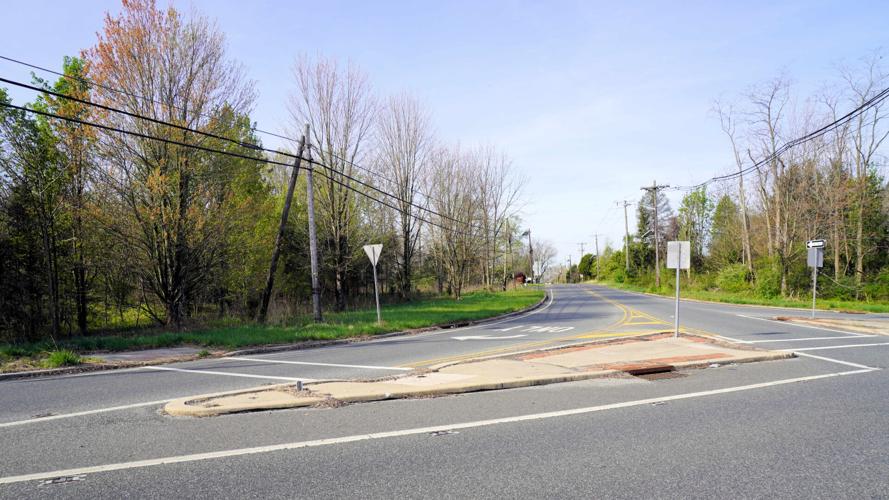 04212022 MEDFORD STORAGE INTERSECTION OLD MARLTON PIKE