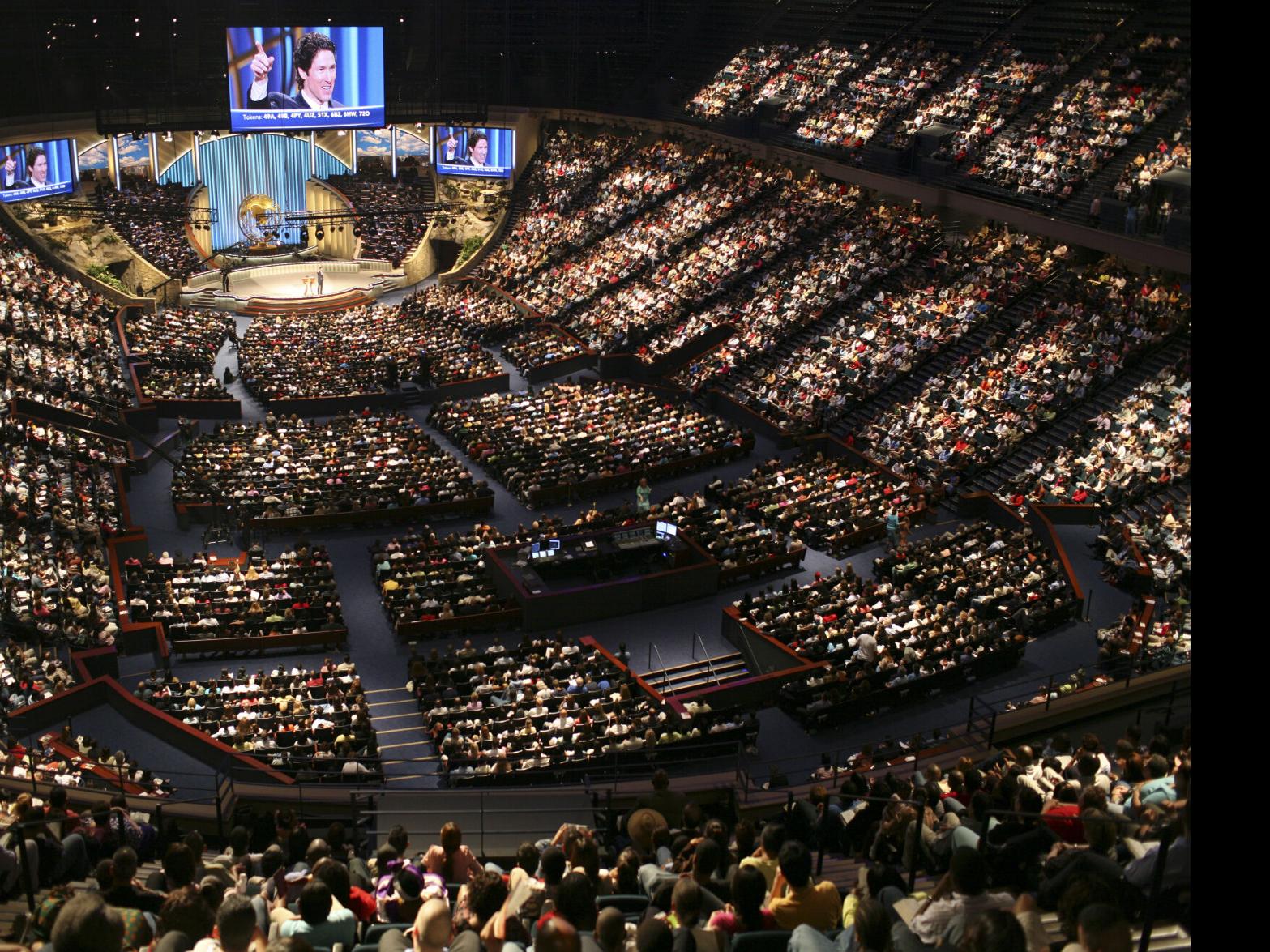 a plumber found cash and checks stashed in a wall at joel osteen s houston mega church news abc12 com