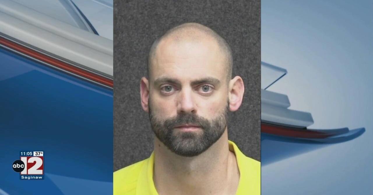 Grand Blanc Township man sent to prison for killing hunter in 2018 - Vimarsana News