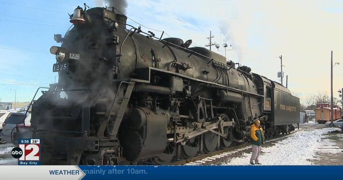Last weekend for Owosso's Polar Express train ride News