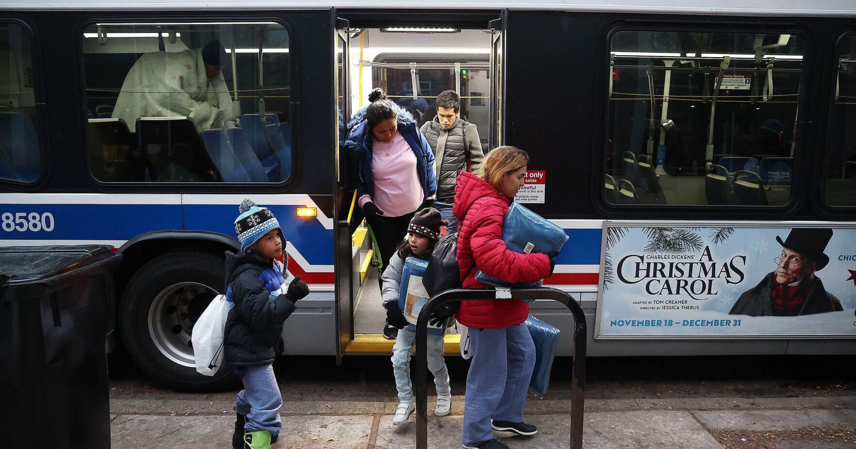Texas is sending asylum seekers to major cities by bus with little notice. These mayors want to pump the brakes - Vimarsana News