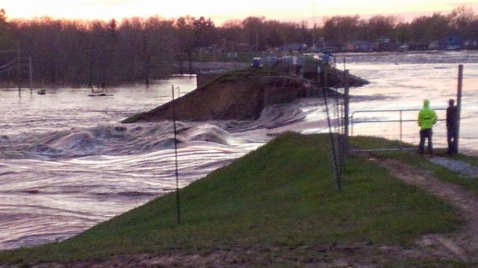 Ruling against former Edenville Dam owner allows for monetary judgment |  Dam Recovery | abc12.com
