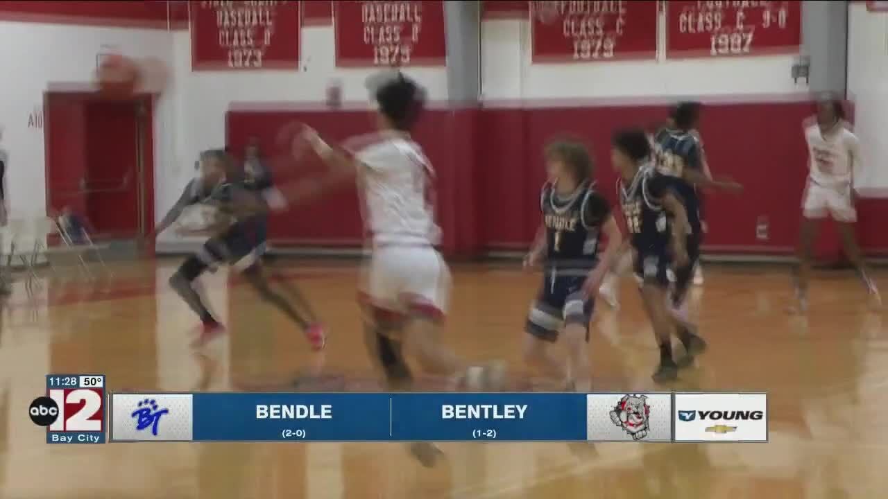 HS Boys Hoops Bendle wins Battle for Burton against rival Bentley