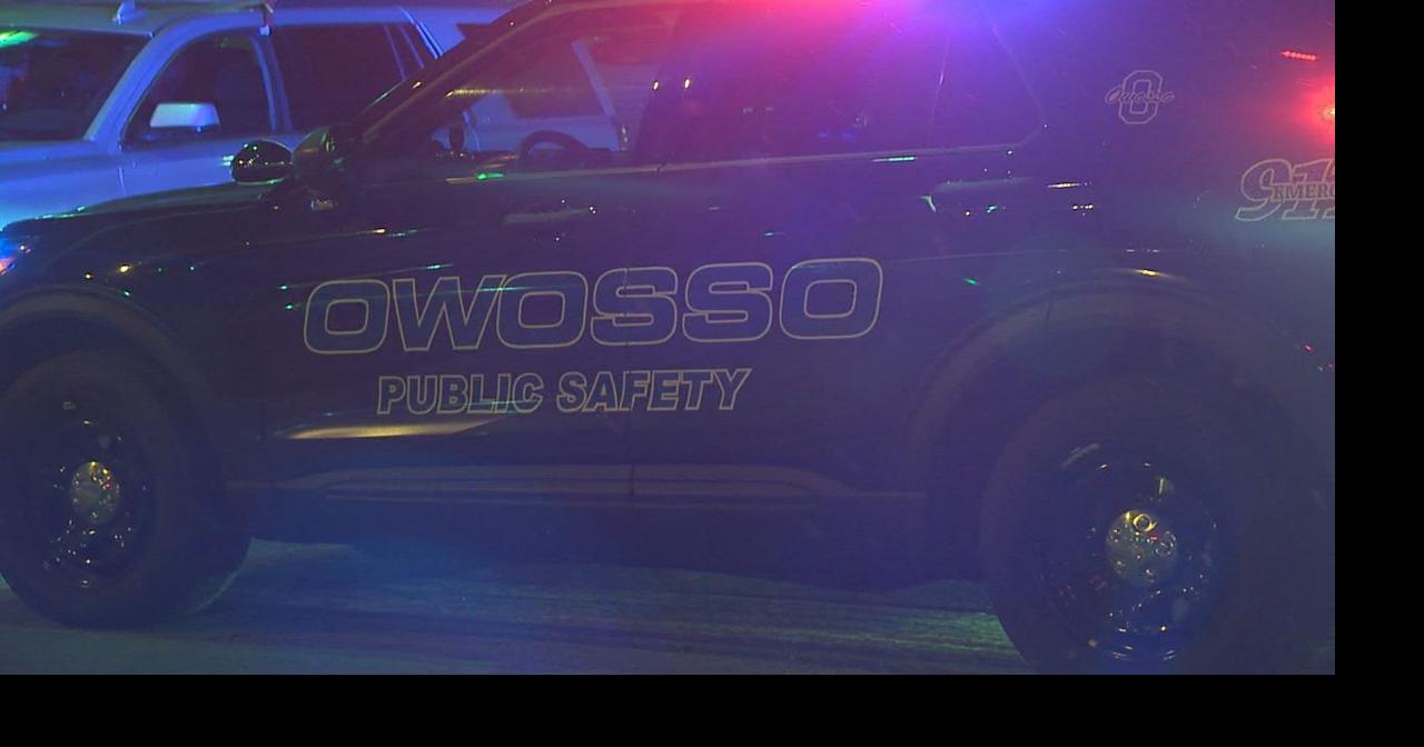 Train derailment in Owosso overturns rail cars, closes several roads