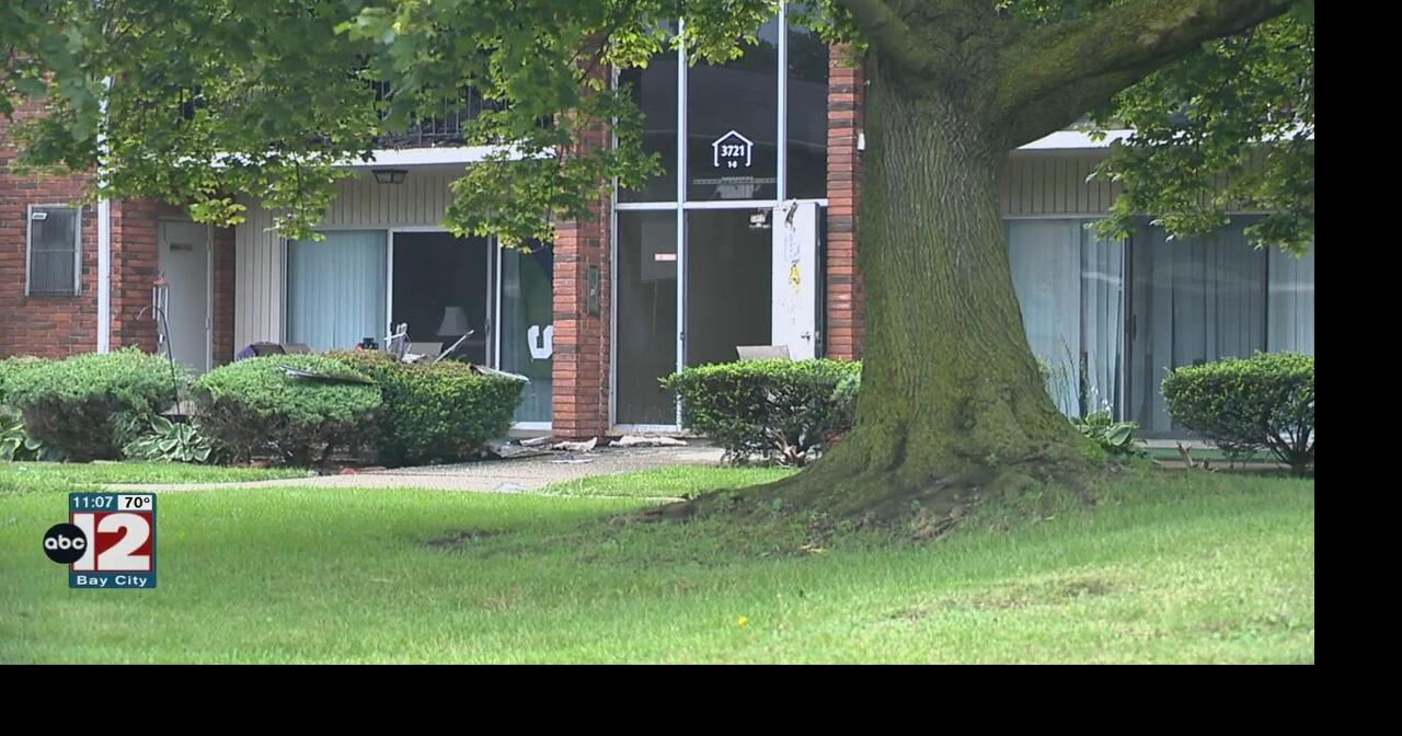 Flint apartment fire ruled arson and homicide | Crime | abc12.com