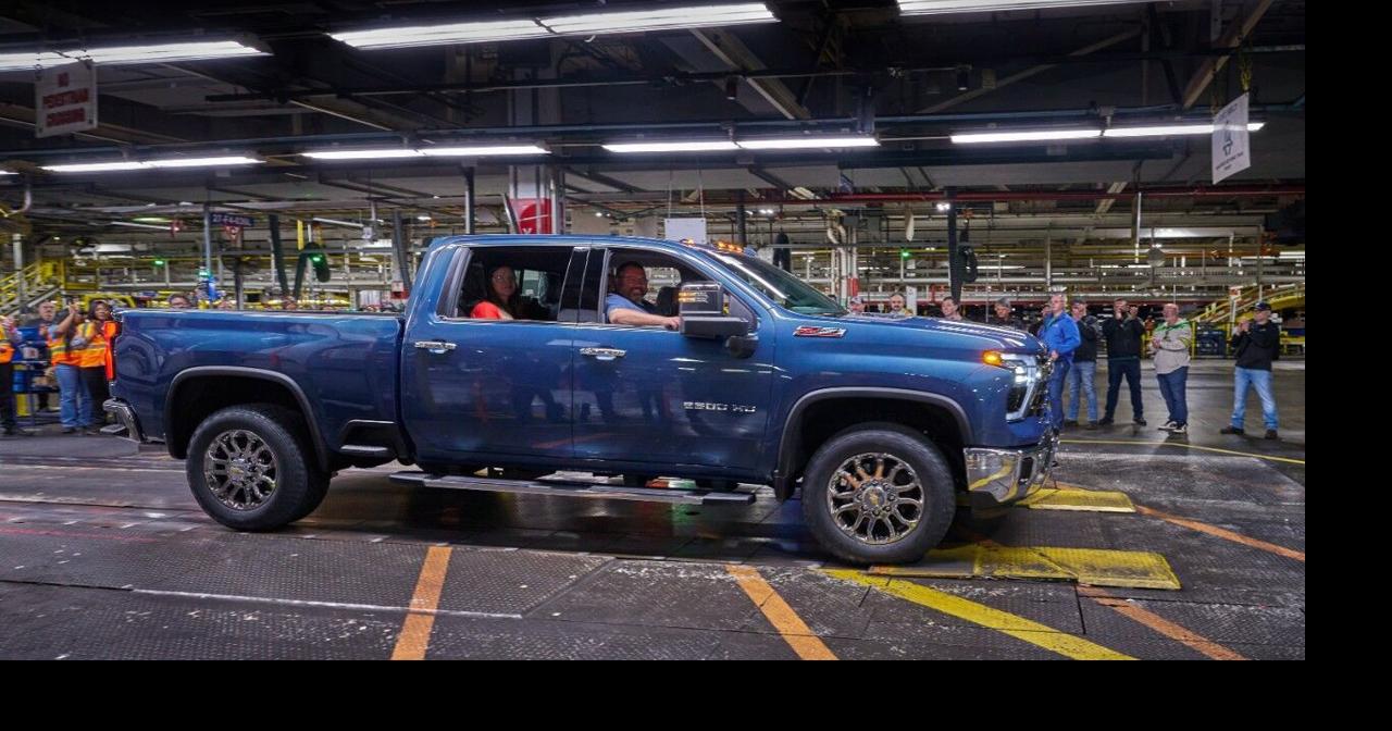 GM Flint Assembly celebrates 16 millionth heavy duty pickup truck