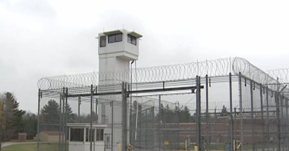 Prescott man arrested after breaking into Standish prison building - Vimarsana News