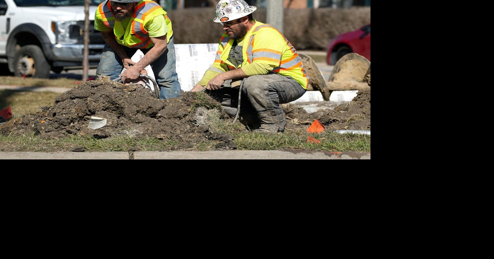 U.S. economy expands at 4.3% annual rate in the third quarter