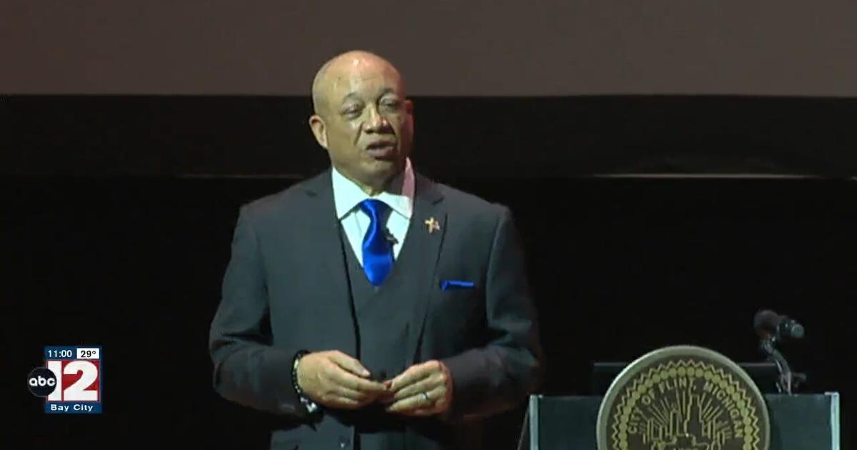 Flint mayor strikes hopeful tone in 2022 State of the City address ...