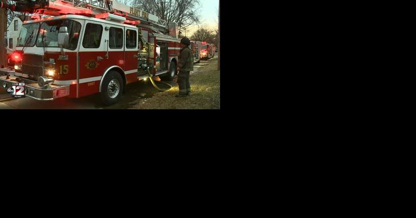 Flint man dies while trying to rescue dog from burning garage - Vimarsana News