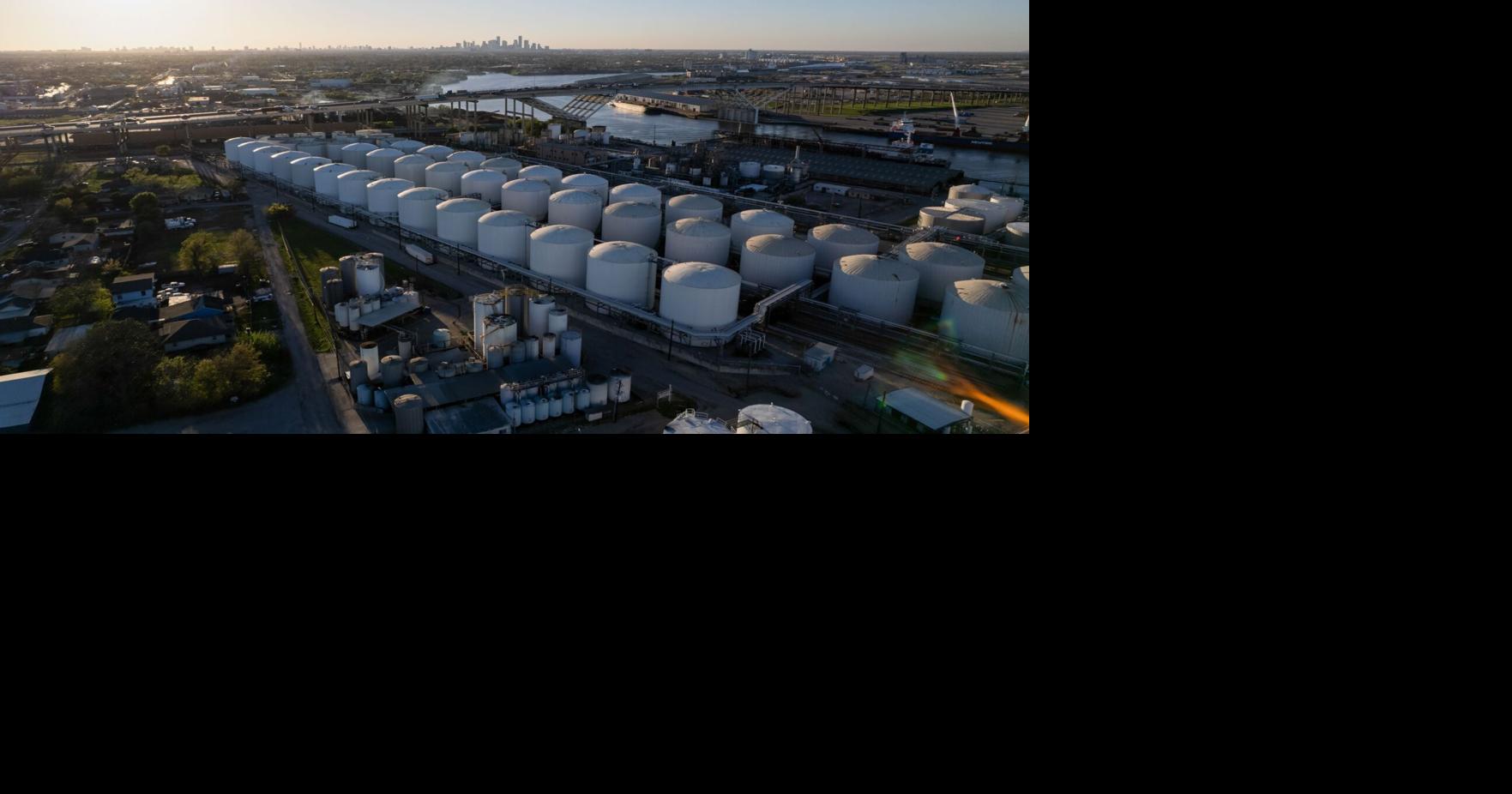 Oil prices climb past $105 a barrel as war in Iran enters third week ...