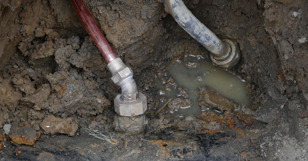 Flint replaces last active lead service line 12 years after water crisis began