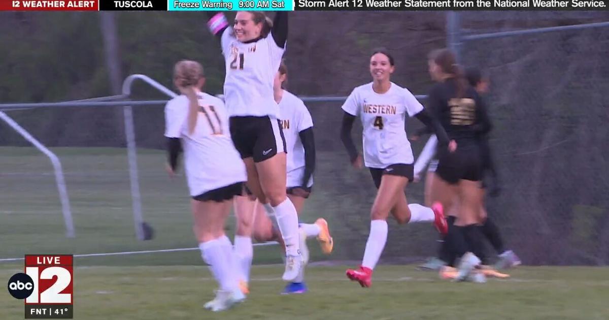 Bay City Western defeats Davison 2-0 to improve to 11-2-2 overall on ...