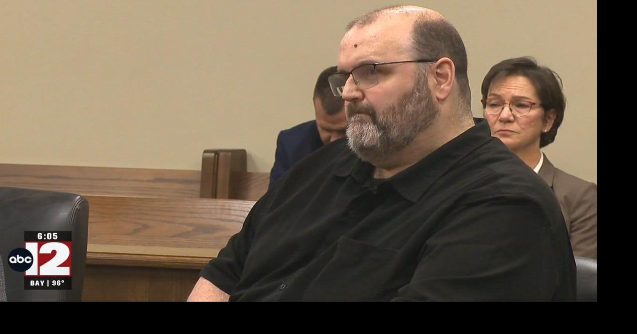 Bad Axe Theatre owner back behind bars for a bond violation