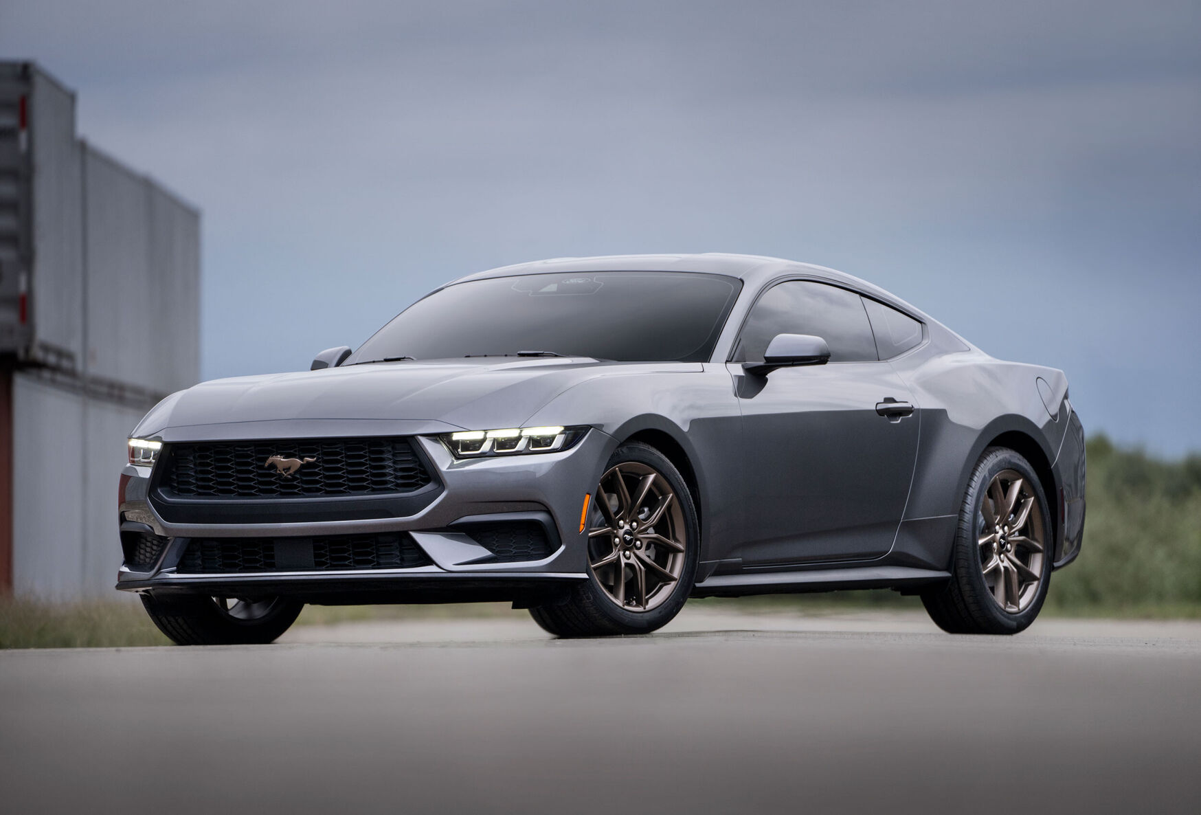 Ford s new Mustang sticks with pure gasoline Business abc12