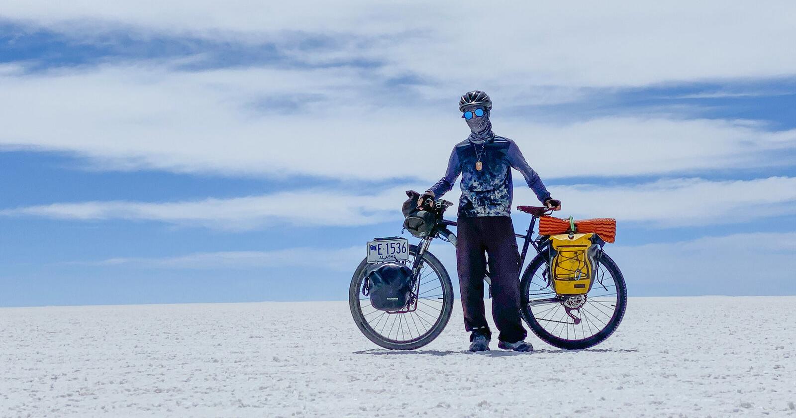 This teenager cycled from Alaska to Argentina - Vimarsana News