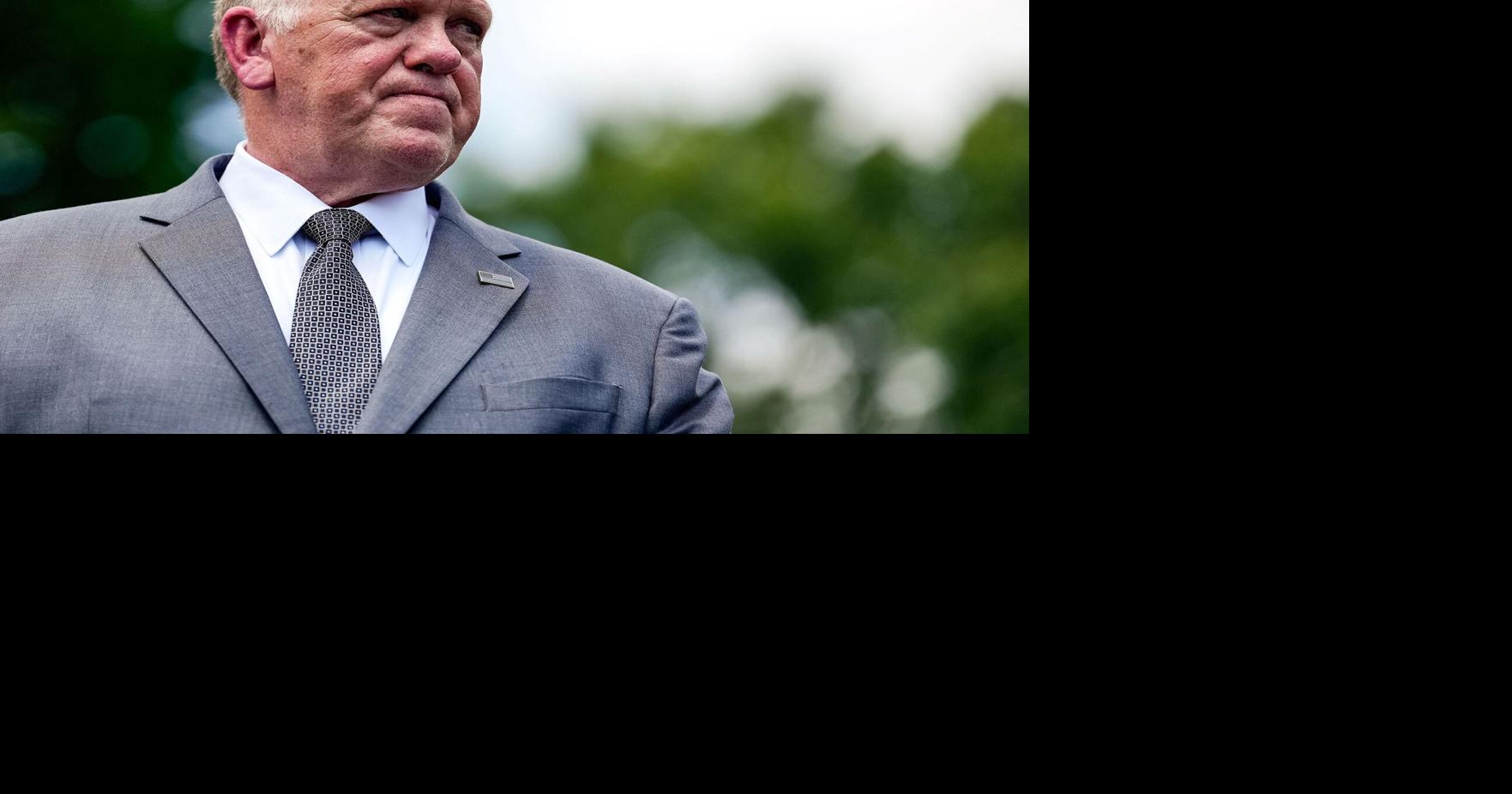 Immigration agents deploying to airports under border czar