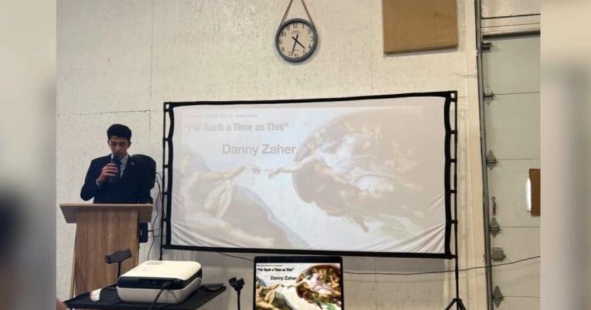 Fenton teen TikTok creator preaches to Amish community in Vermontville