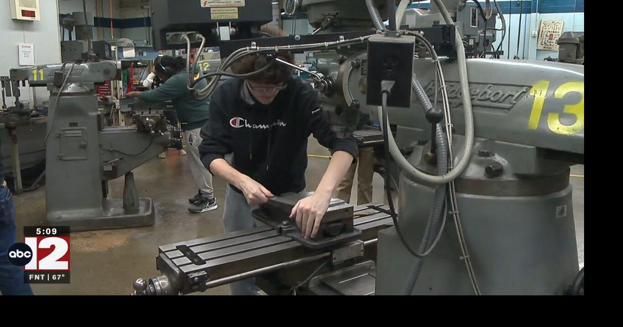 New Partnership Expands Stem Career Options In Bay Arenac Isd