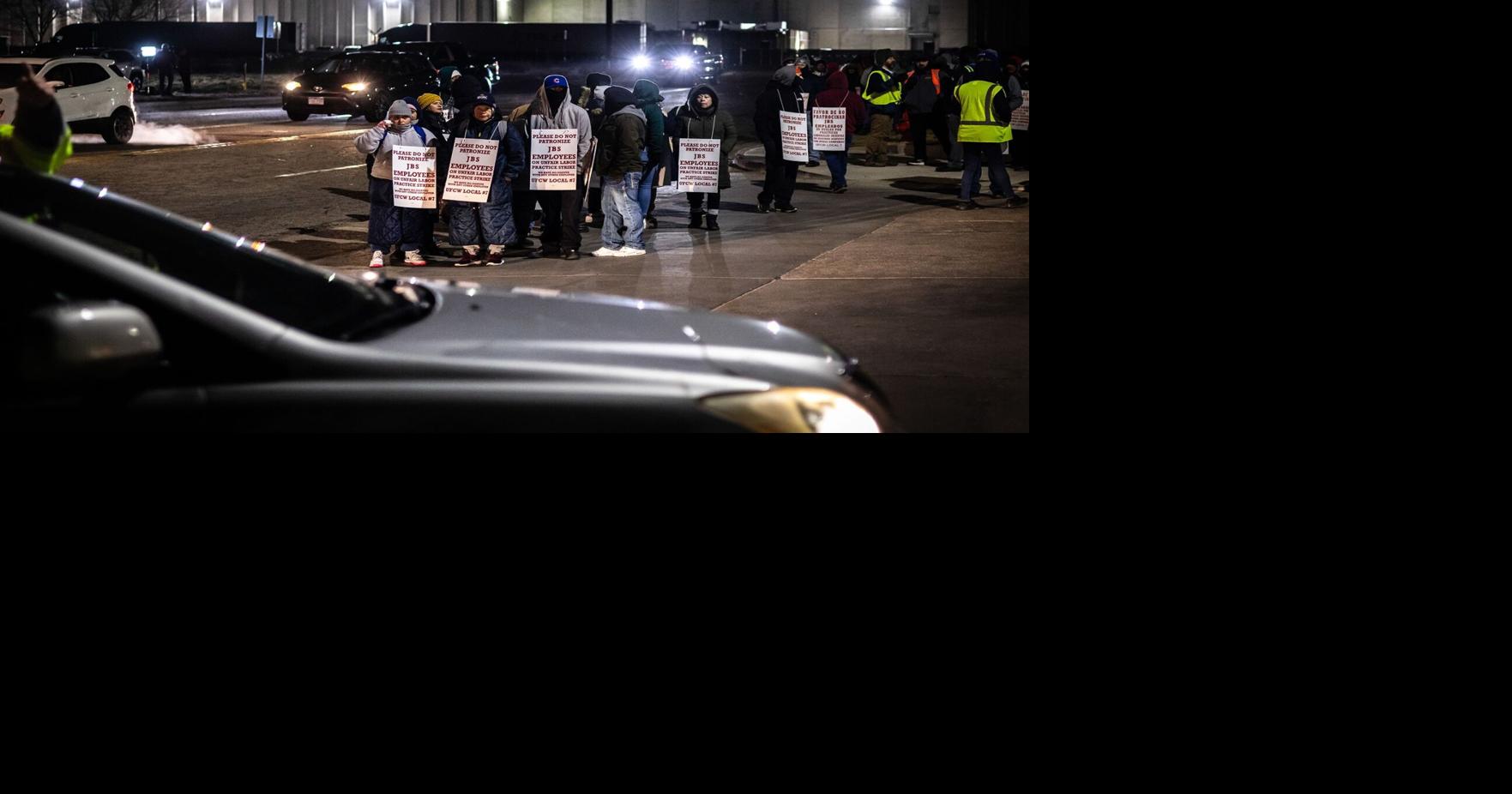 Thousands of meatpacking workers walk off job in first strike in 40 ...