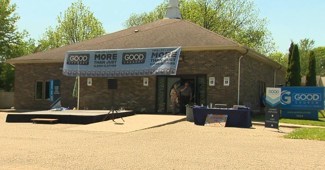 Residents of Flint got to preview an upcoming low-cost laundromat - Vimarsana News