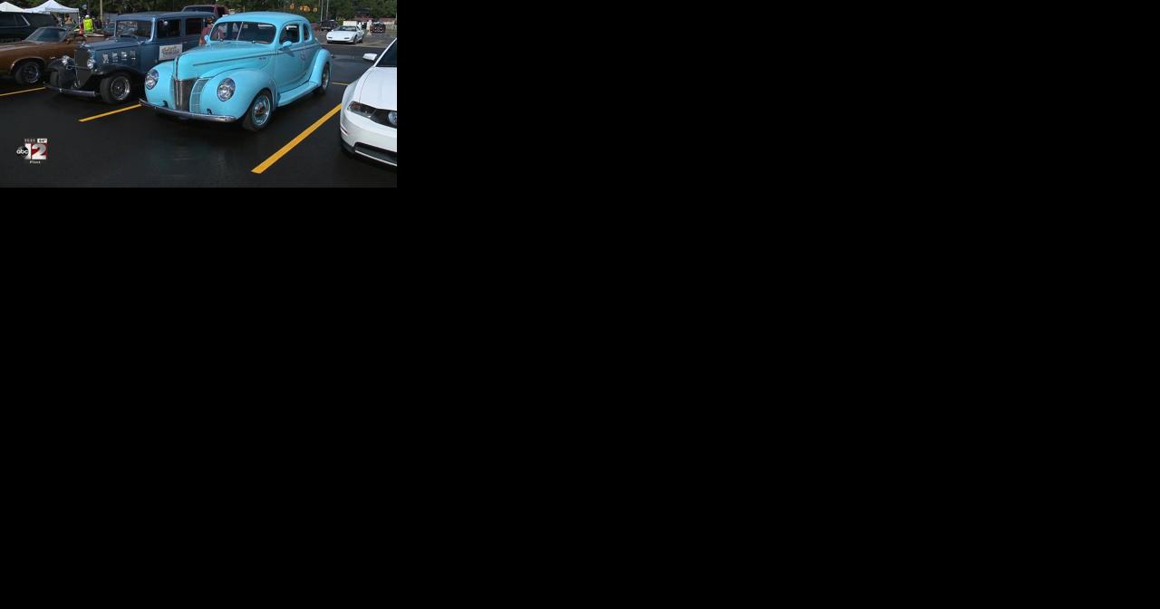 Back to the Bricks Rolling Cruise heads down Saginaw Street - Vimarsana News