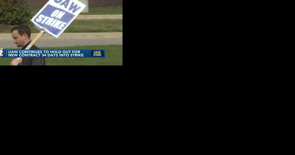 UAW continues to hold out for a new contract 34 days into strike - Vimarsana News