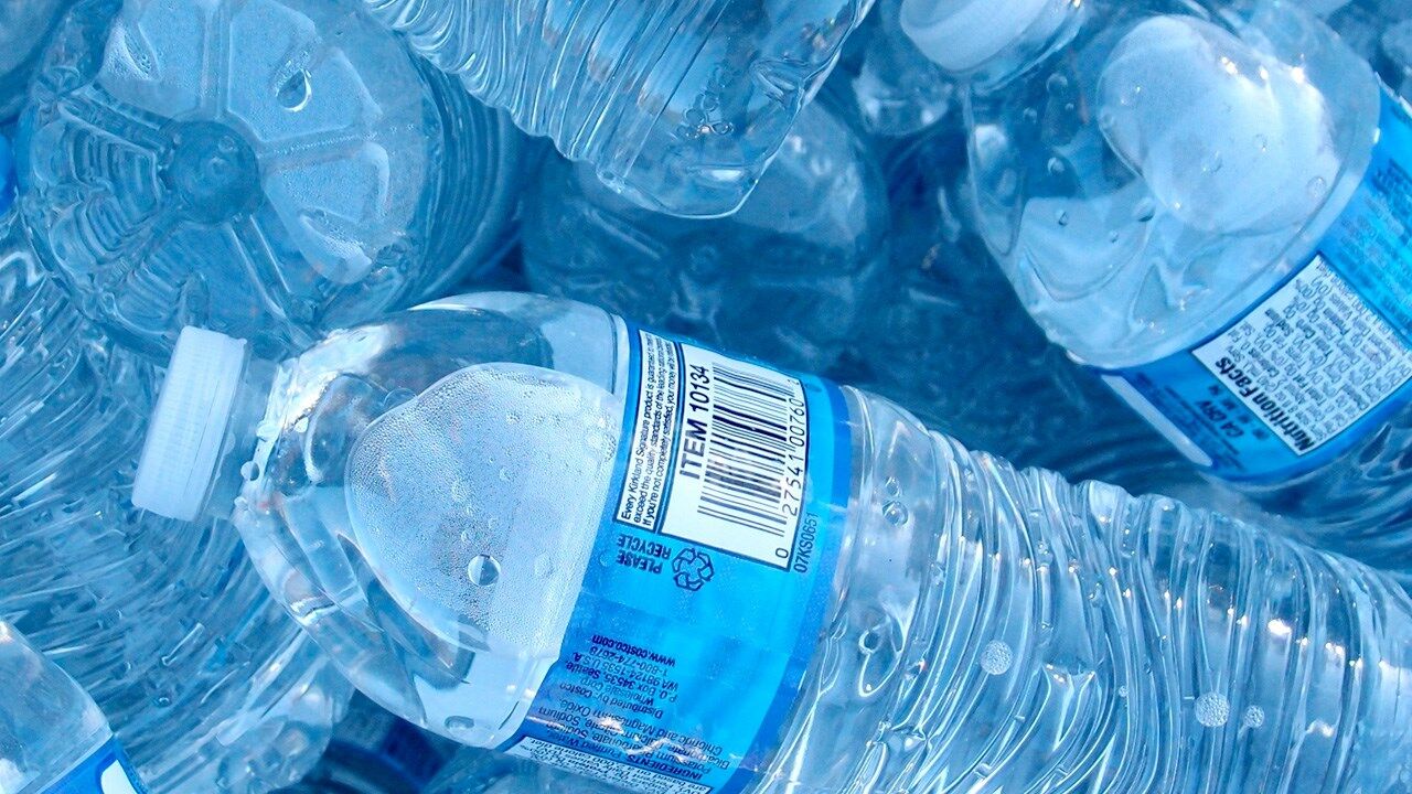 Kroger stores in Saginaw Burton collecting bottled water