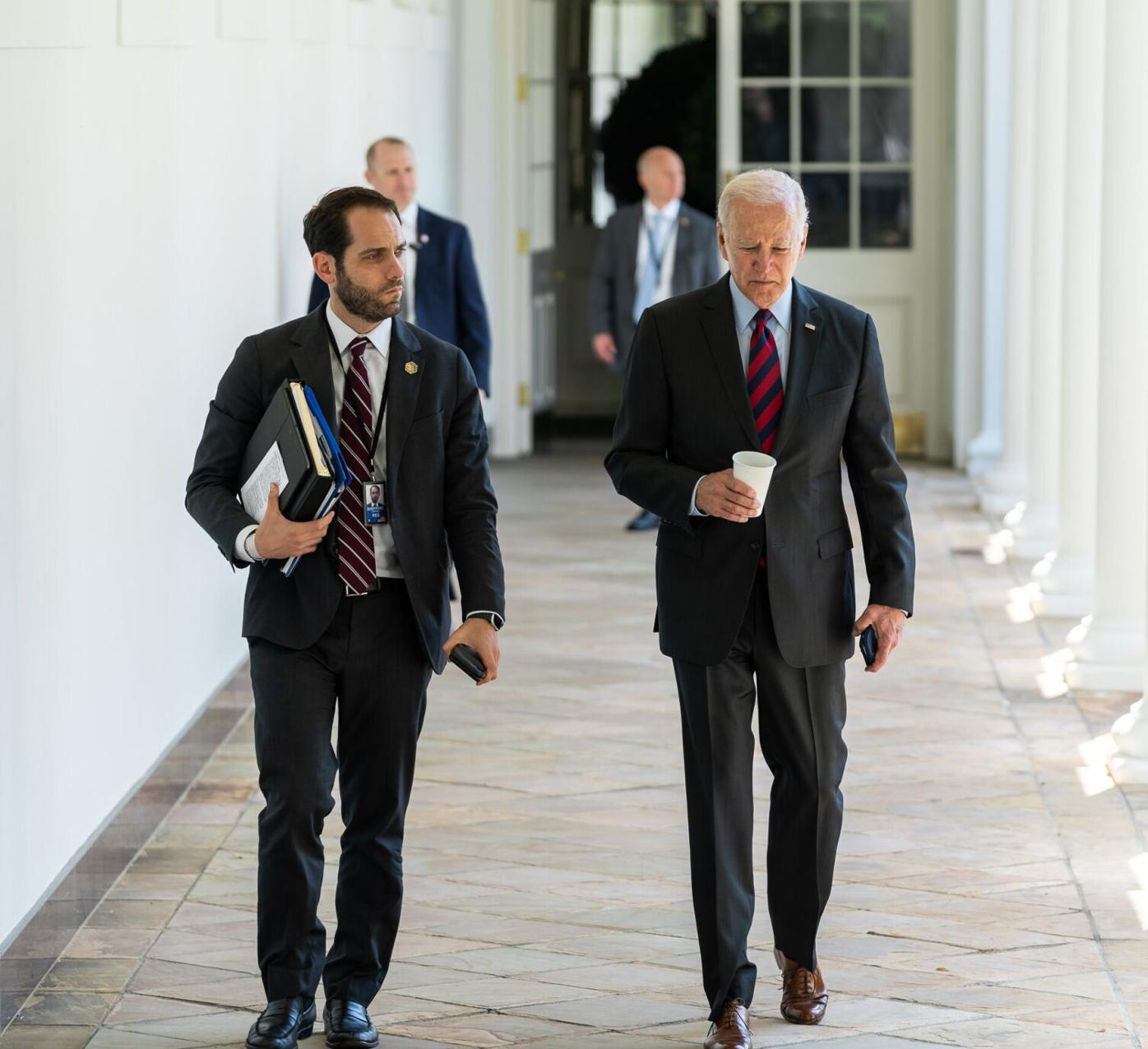 biden-s-bodyman-and-close-confidant-to-depart-the-white-house-national-abc12-com