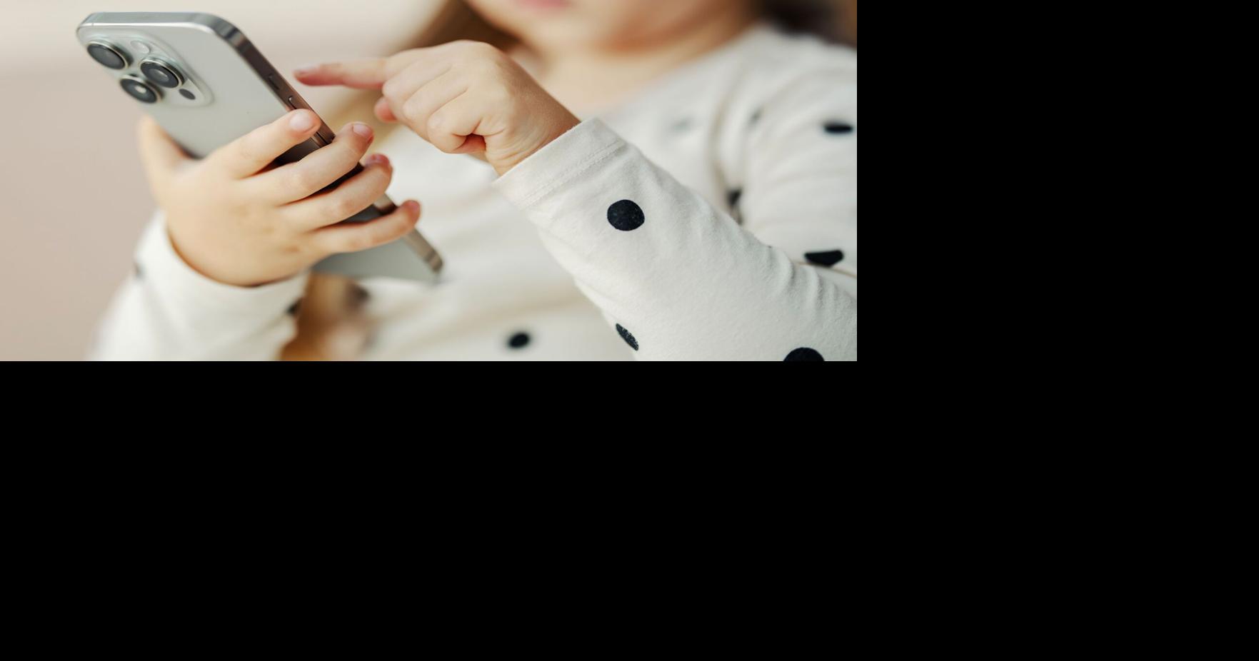 Surgeon general raises alarm about screen time risks for youth
