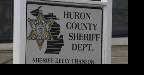 Huron County deputies rescue woman on an inner tube in Lake Huron - Vimarsana News