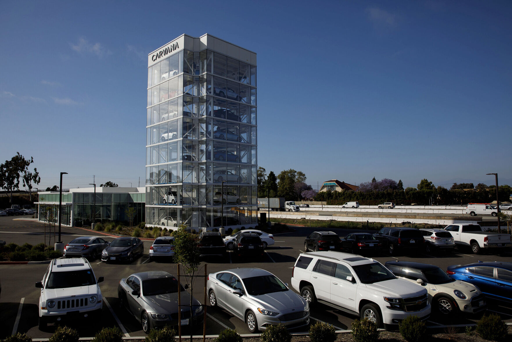 Bankruptcy worries swirl around used car retailer Carvana