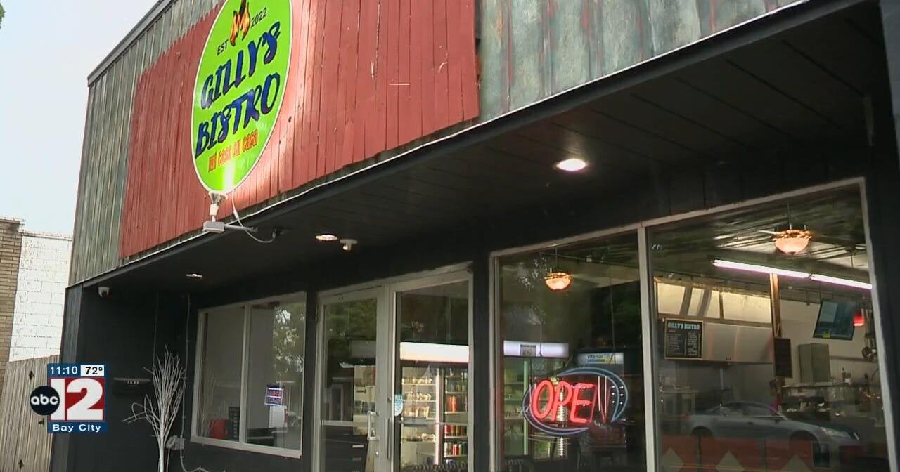 Gilly's Bistro raises money for Saginaw boy burned in explosion - Vimarsana News