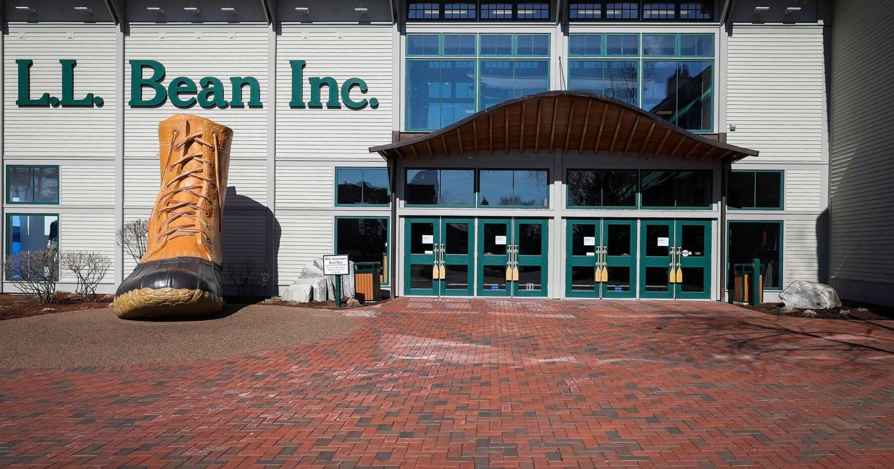 L.L. Bean closes headquarters, stores and factories in Maine after mass shooting - Vimarsana News