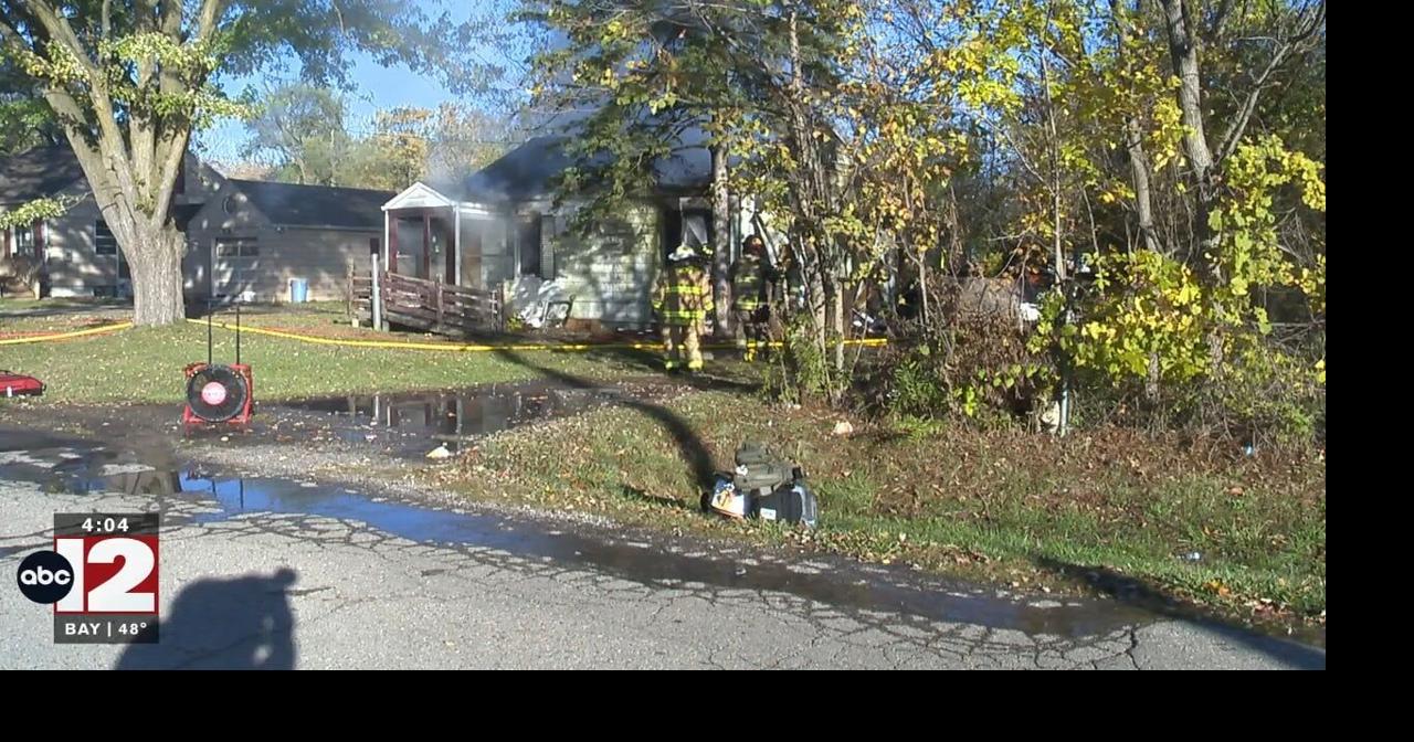 Fire destroys residence in Flint Township on Friday | Video | abc12.com