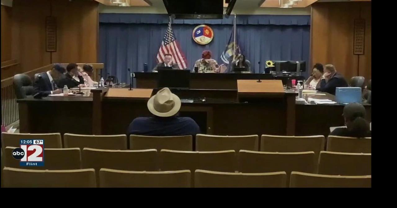 Flint City Council misses deadline to approve budget | Local | abc12.com