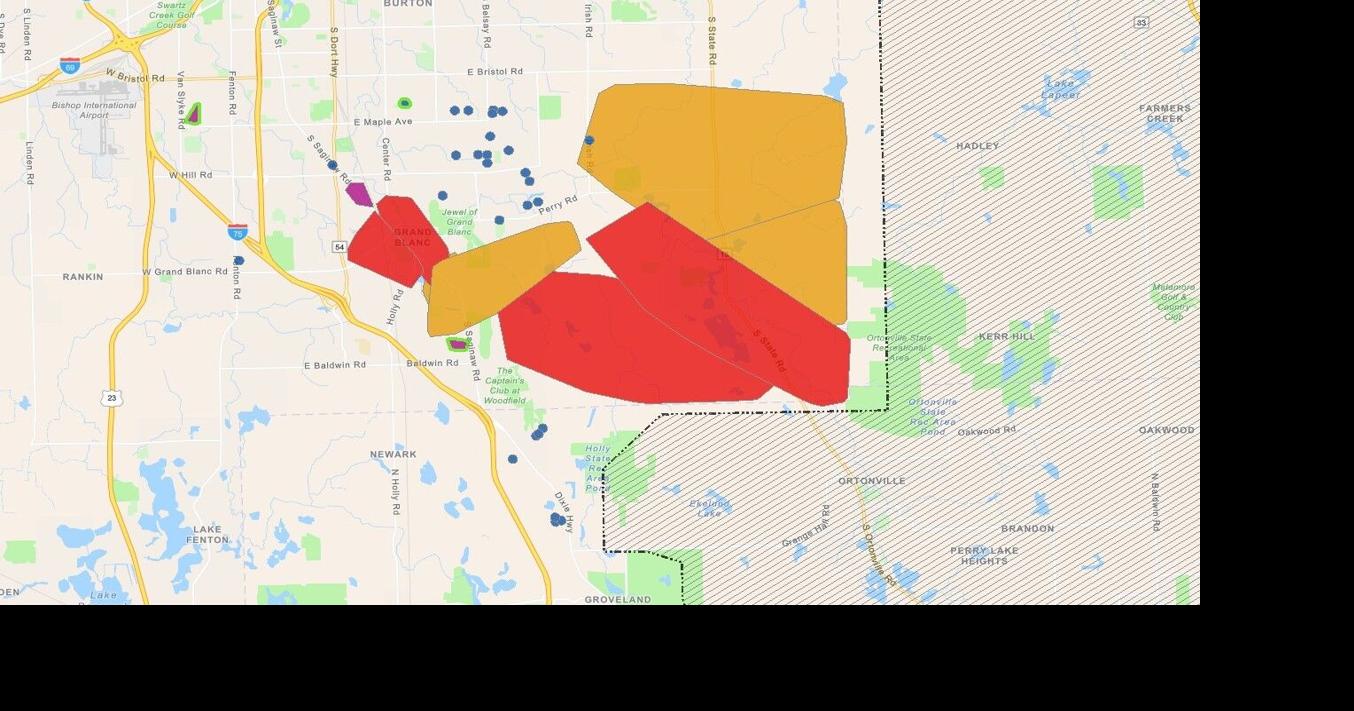 Tree crew causes power outage affecting southeast Genesee County ...