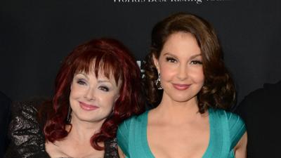 Naomi Judd died of self-inflicted firearm wound, Ashley Judd reveals | Entertainment | abc12.com