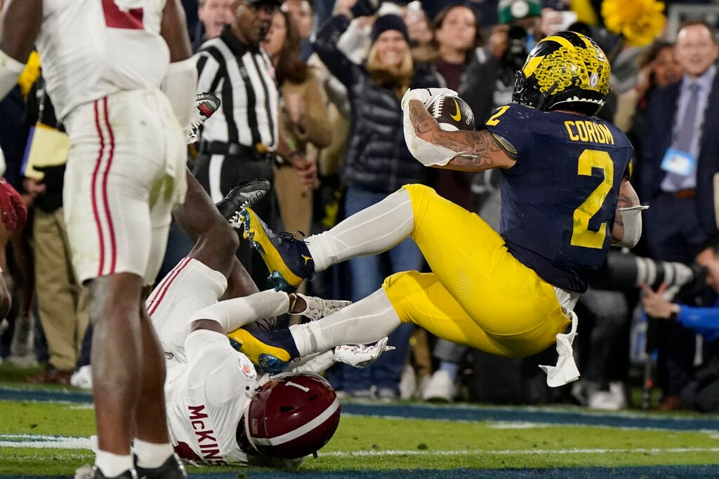 Michigan beats Alabama 27 20 in overtime on Blake Corum s TD run